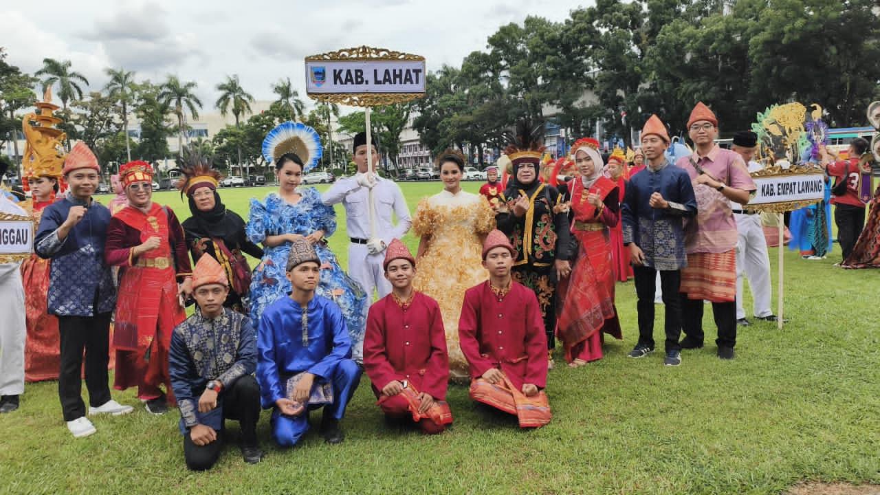 Gambar 2 - Pameran inovasi produk dan kreativitas siswa SMK SE- Sumatera Selatan tahun 2025 MKKS SMK Kab Lahat