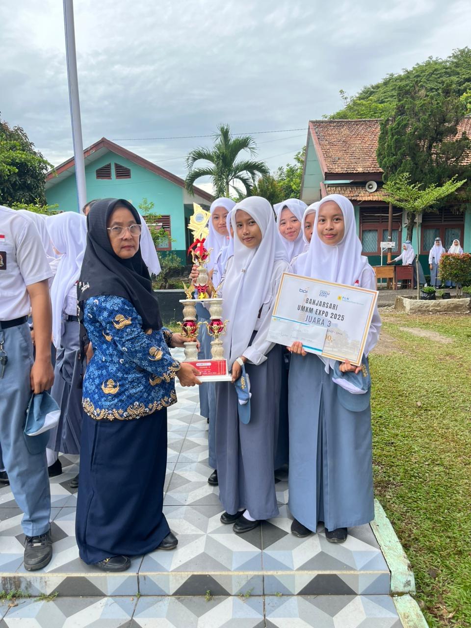 Juara 3 Tingkat Kabupaten Lomba Banjarsari UMKM Expo Dan Festival lemang Tahun 2025